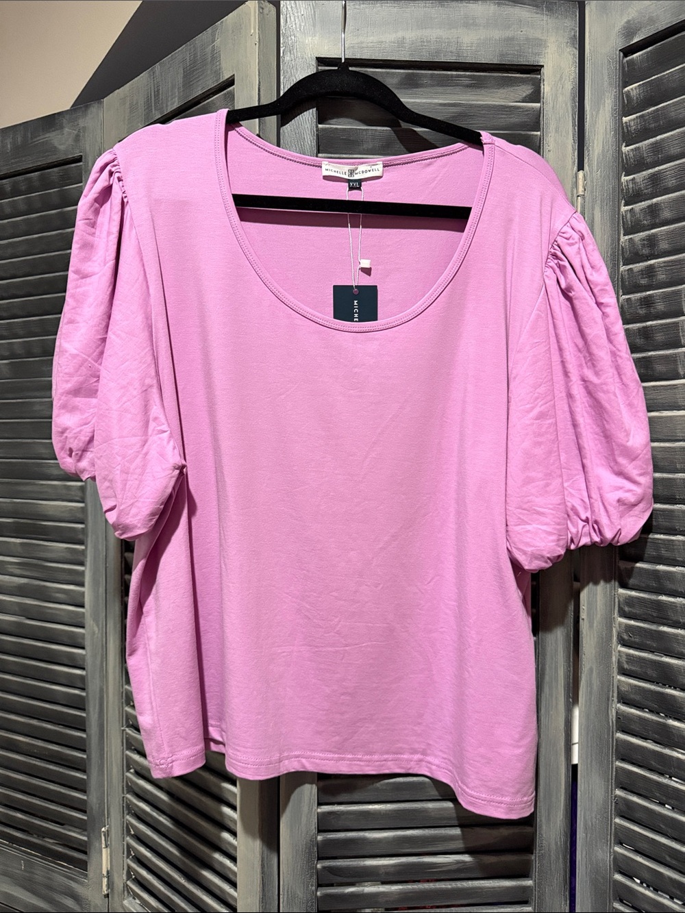 Scoop Neck Puff Sleeve Tee in Light Pink